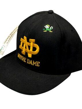 VTG NEW Notre Dame Fighting Irish Roman Snapback Cap Hat Black